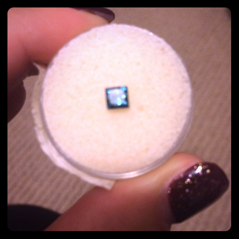 💎 NWT Blue Diamond 3.9 mm